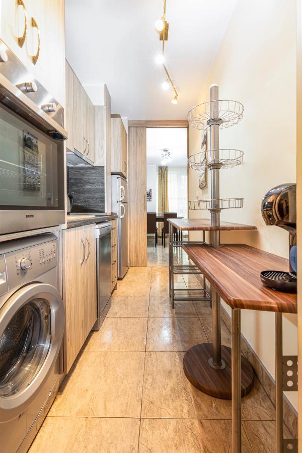 1Bd Apartment In A Calm Area Near The Centre By Flat Mаnager Plovdiv Esterno foto